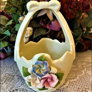 White Porcelain Easter Basket Capodimonte Style Flowers 8”Tall